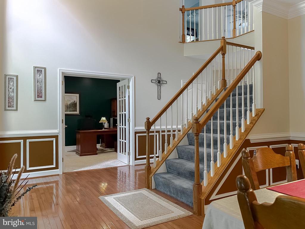 9150 SPARKLING PLACE