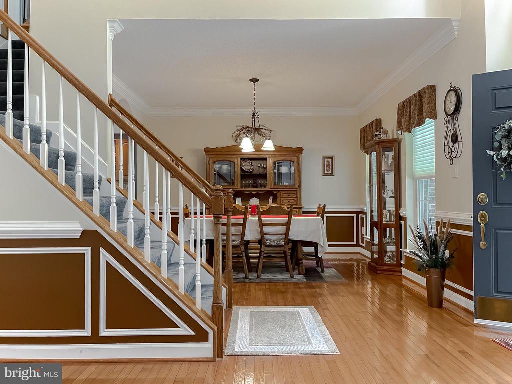 9150 SPARKLING PLACE