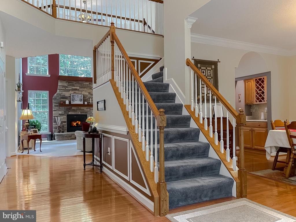 9150 SPARKLING PLACE