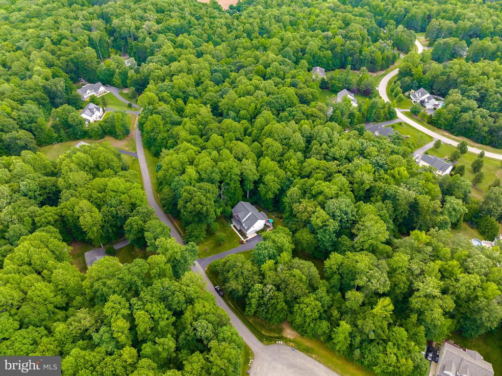 9150 SPARKLING PLACE