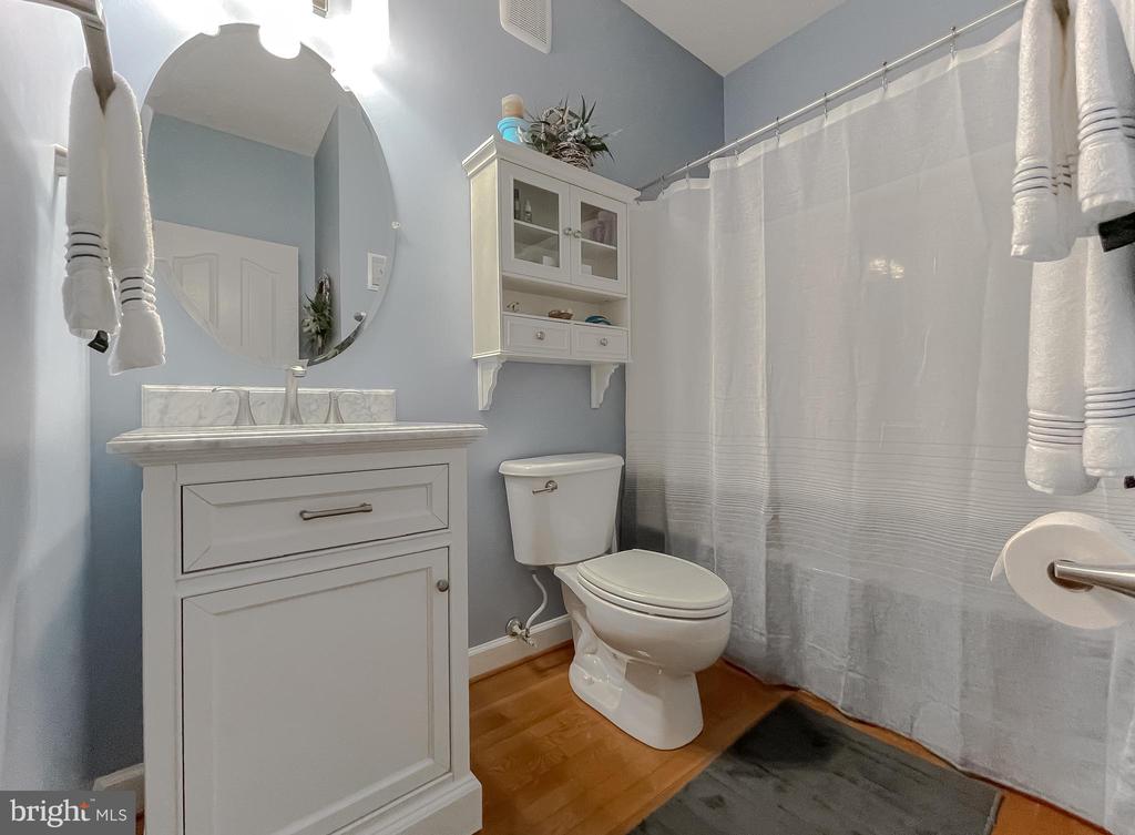 9150 SPARKLING PLACE