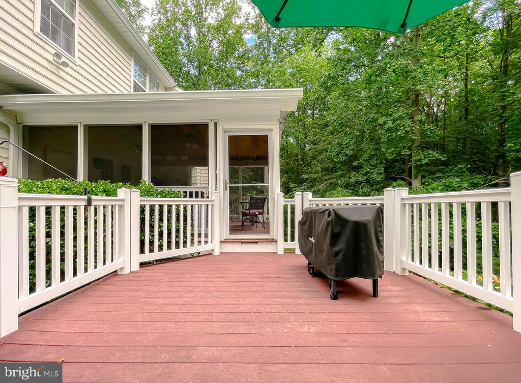 9150 SPARKLING PLACE