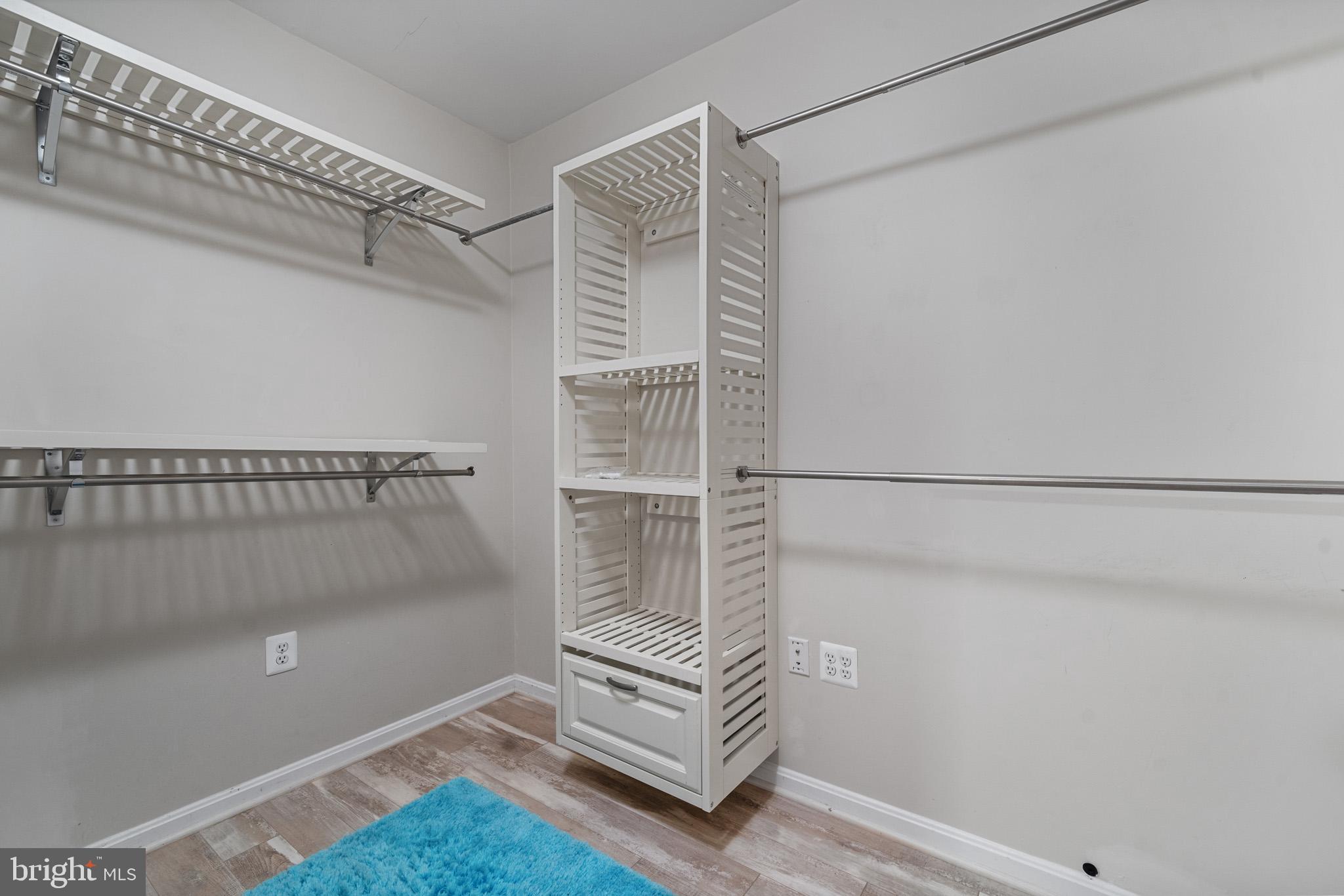 8100 DEEPWATER VIEW PLACE