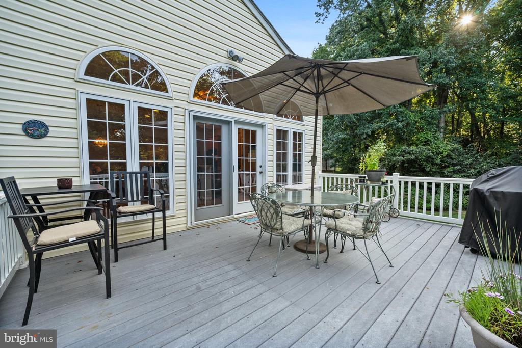 8100 DEEPWATER VIEW PLACE