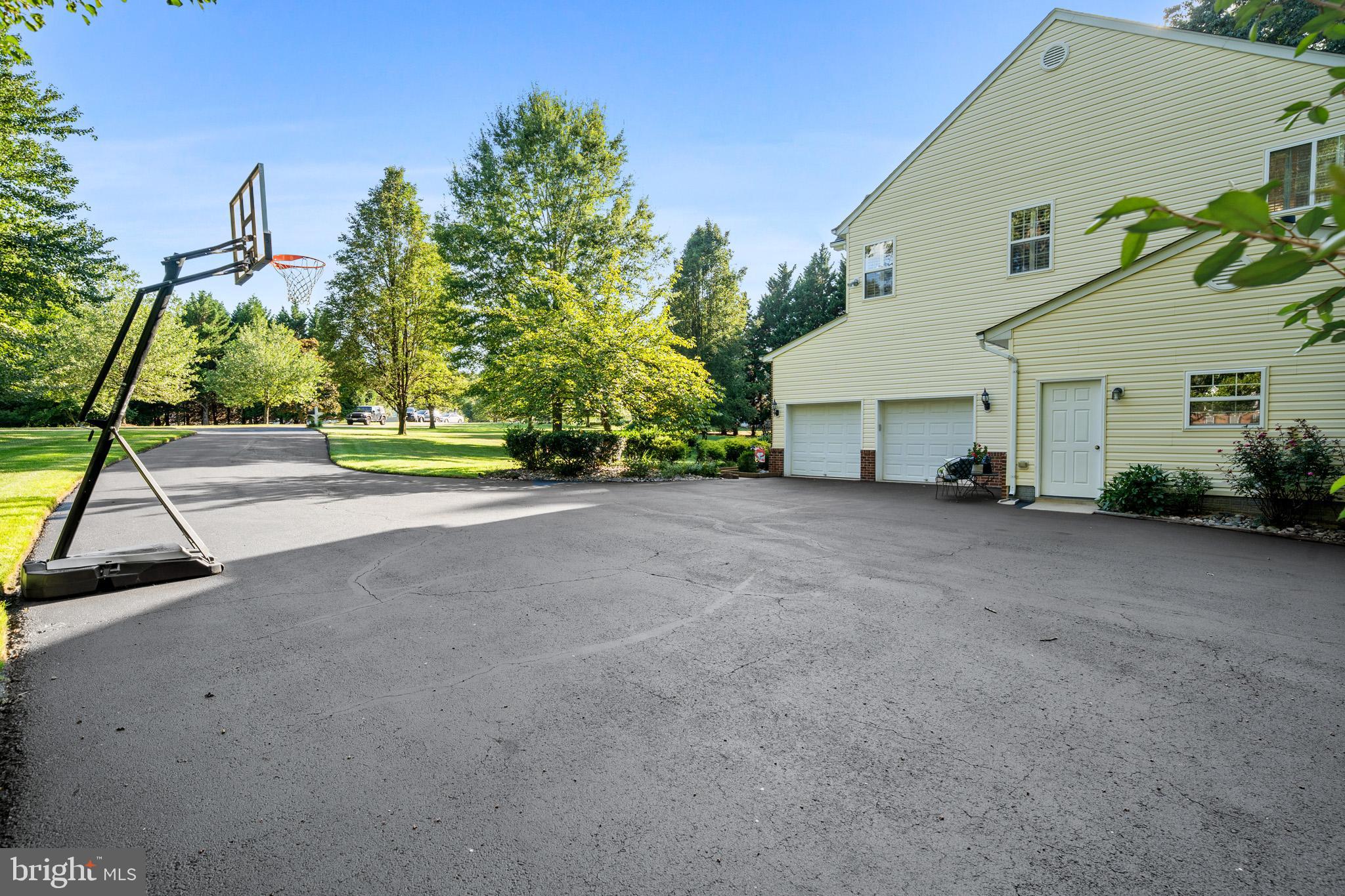 8100 DEEPWATER VIEW PLACE