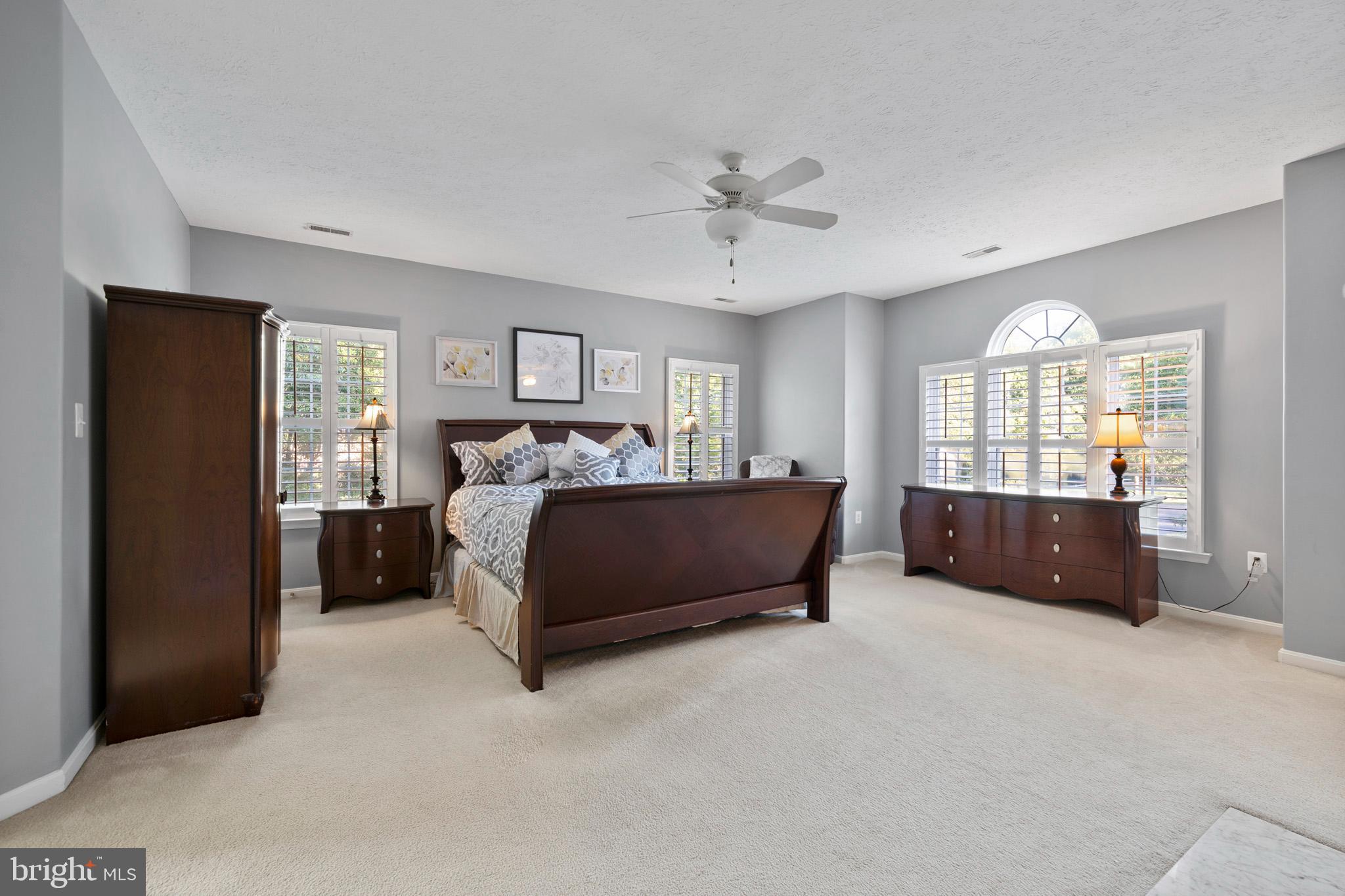 8100 DEEPWATER VIEW PLACE