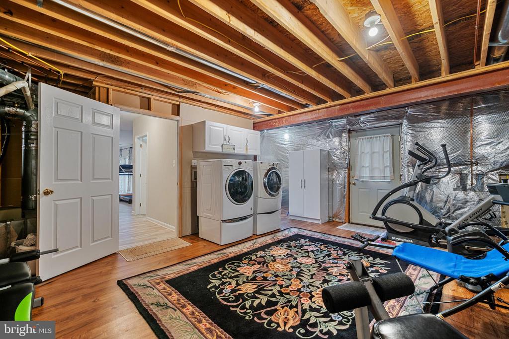 8100 DEEPWATER VIEW PLACE