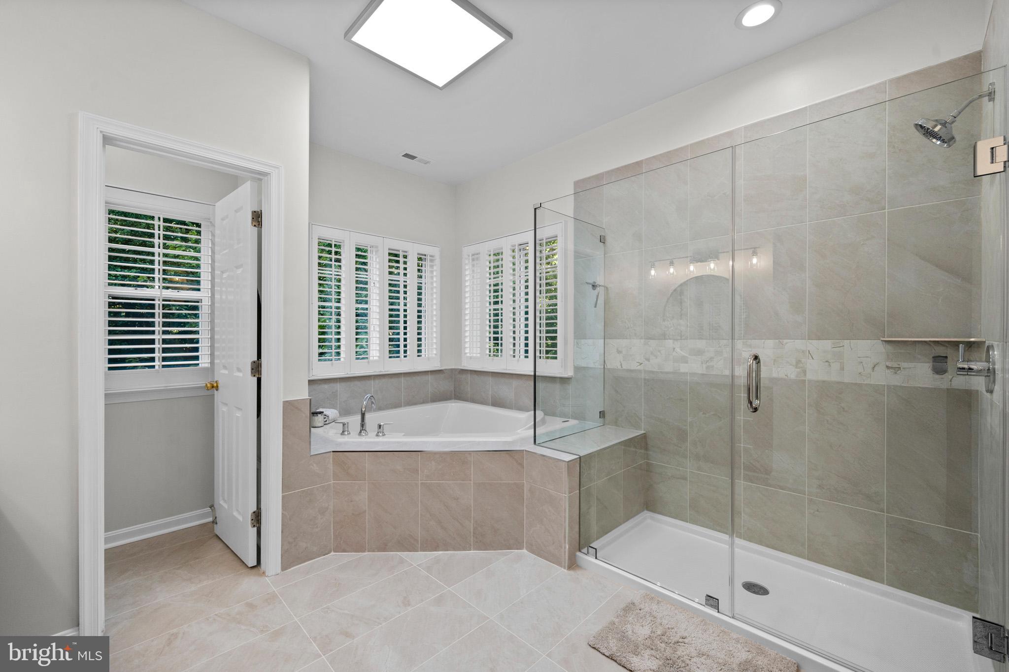8100 DEEPWATER VIEW PLACE