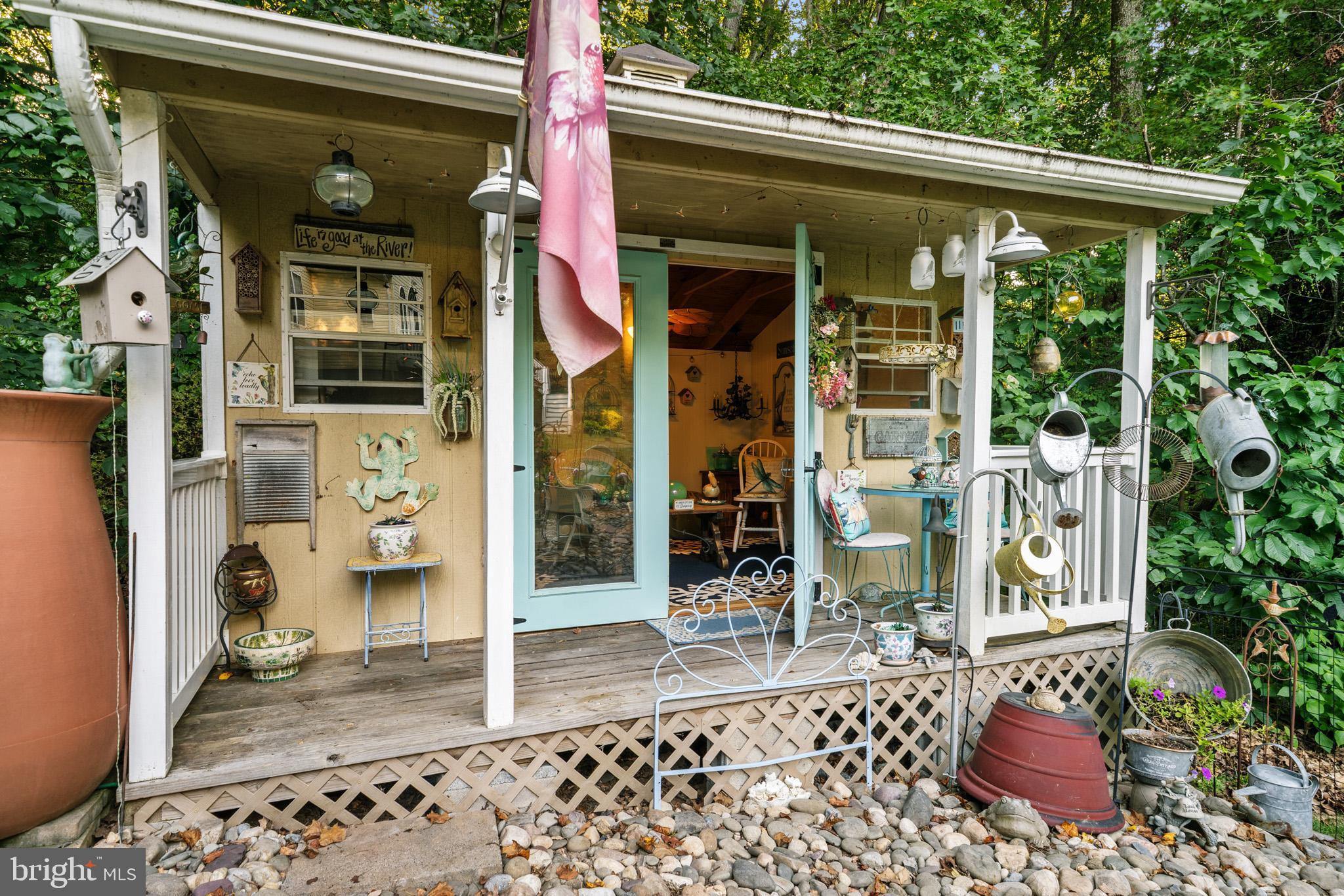 8100 DEEPWATER VIEW PLACE