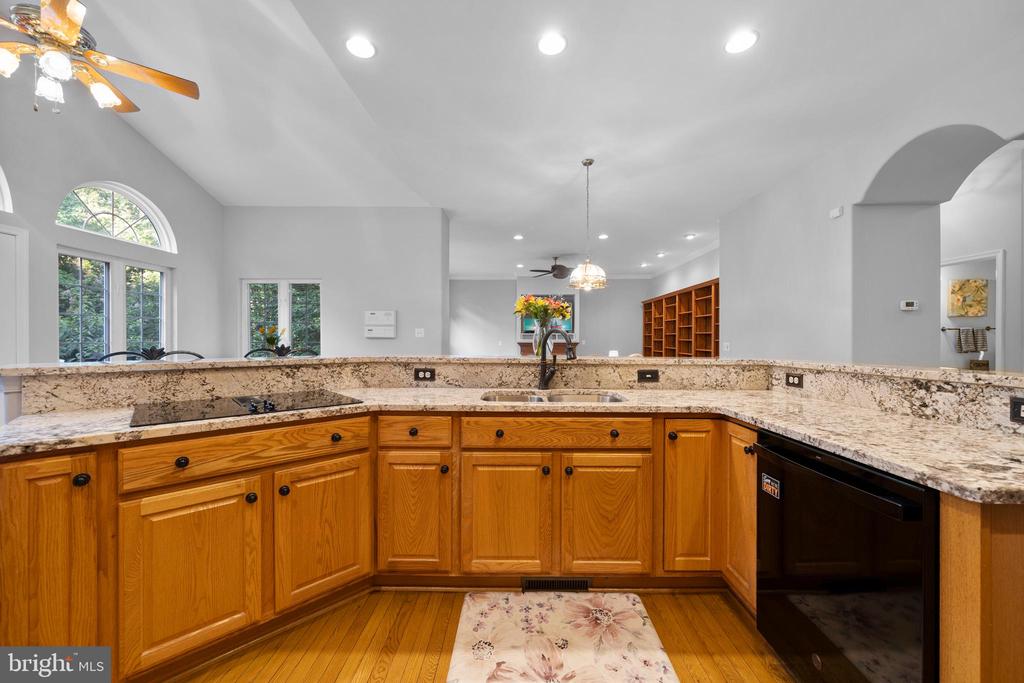 8100 DEEPWATER VIEW PLACE