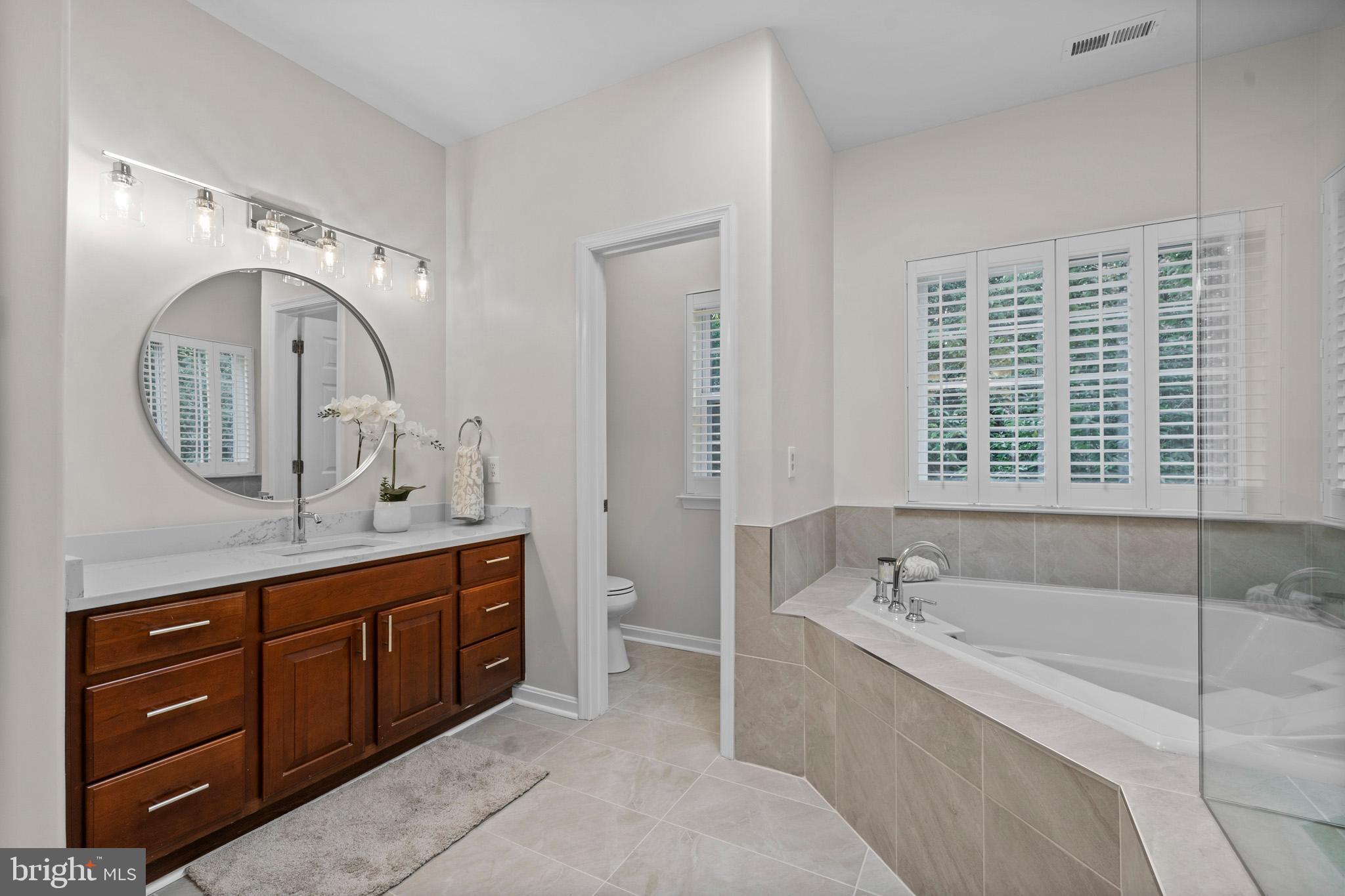 8100 DEEPWATER VIEW PLACE