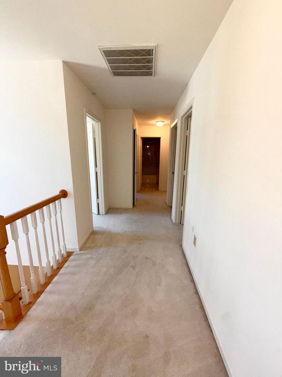 2427 GRANTHAM COURT