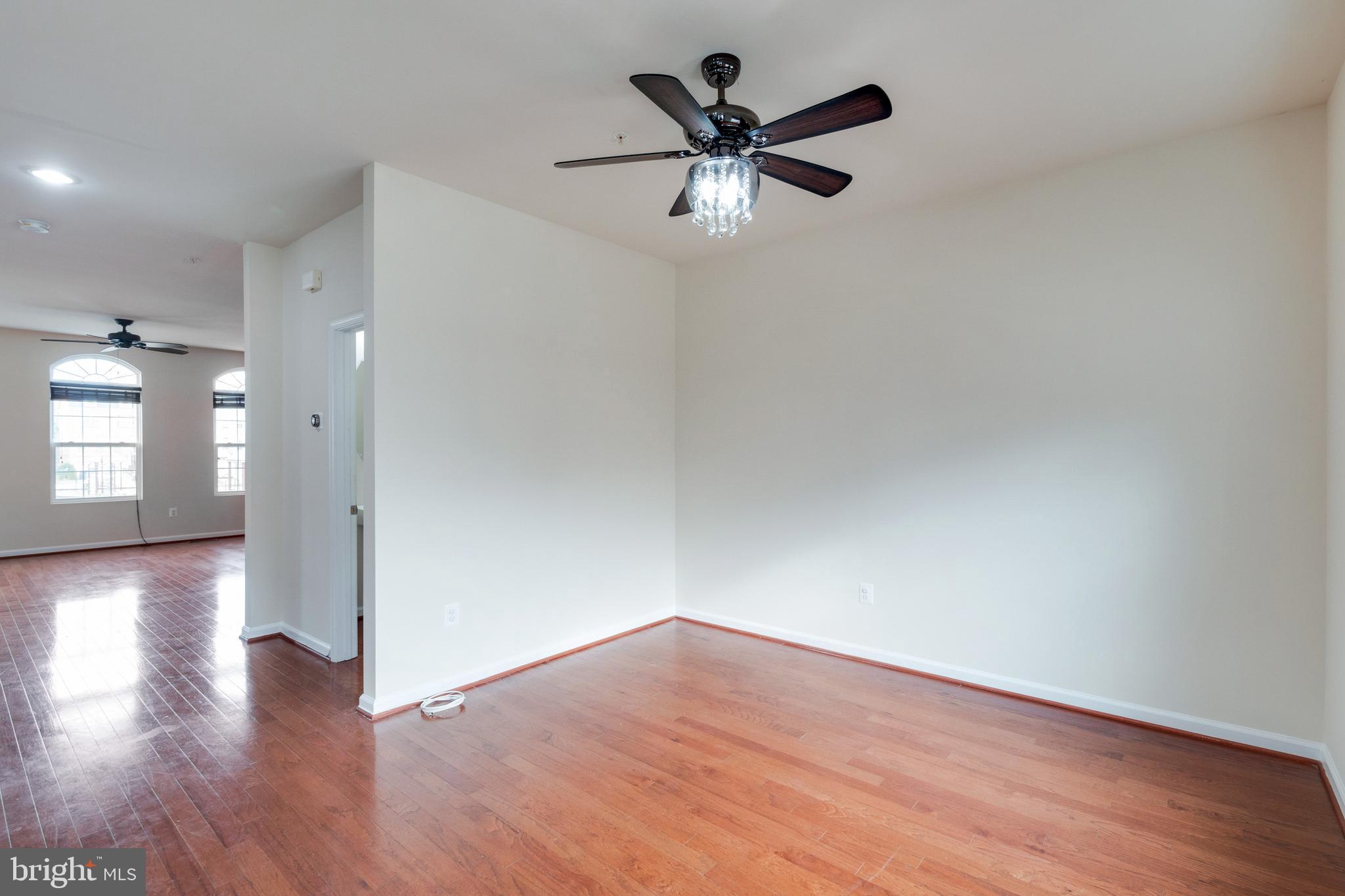 2939 SEDGEMORE PLACE