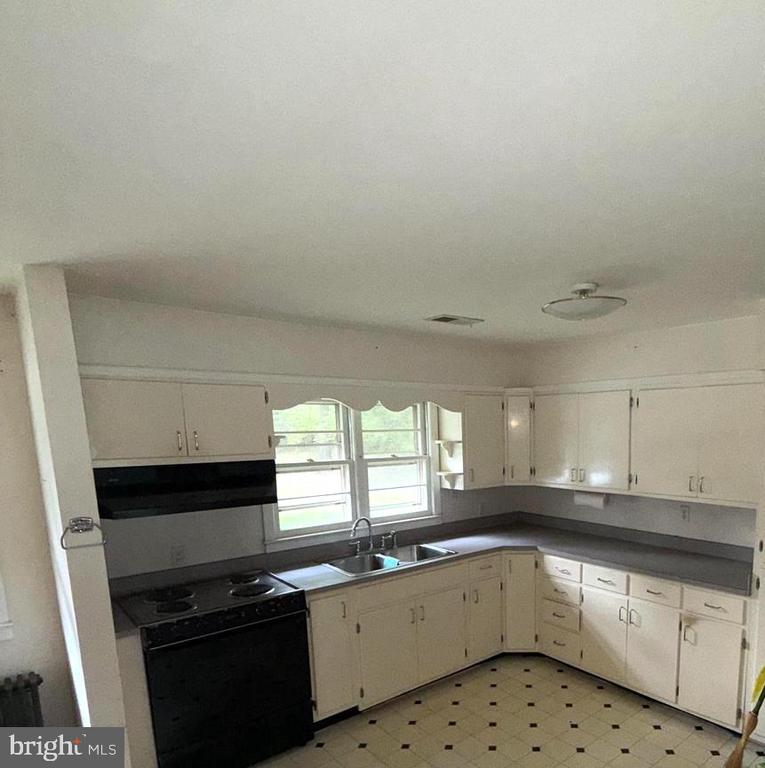 3990 PORT TOBACCO ROAD