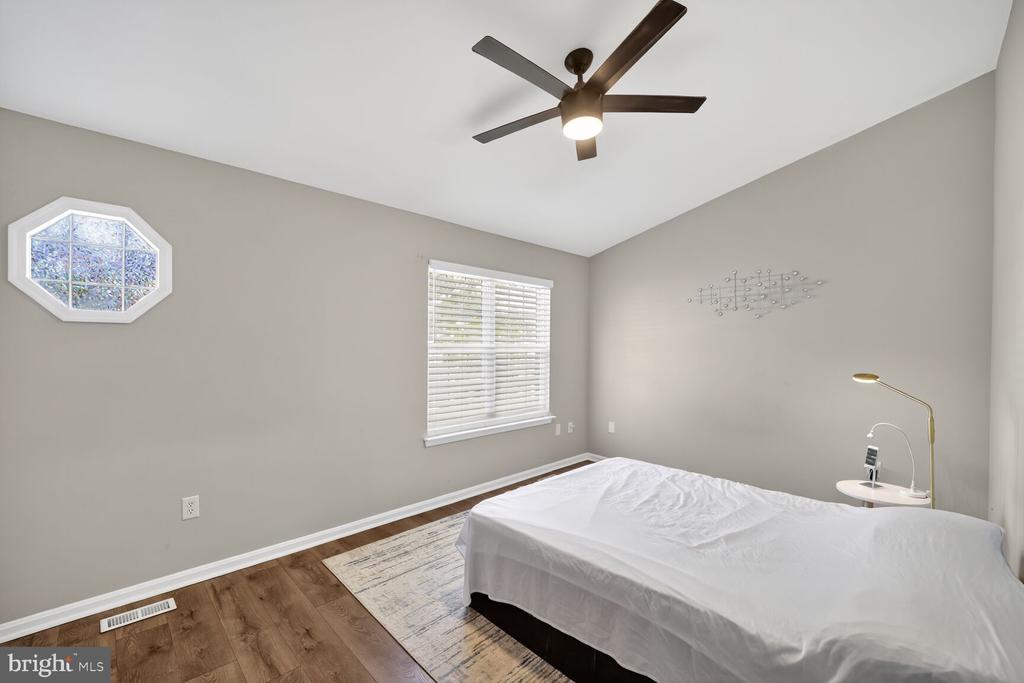4071 BLUEBIRD DRIVE