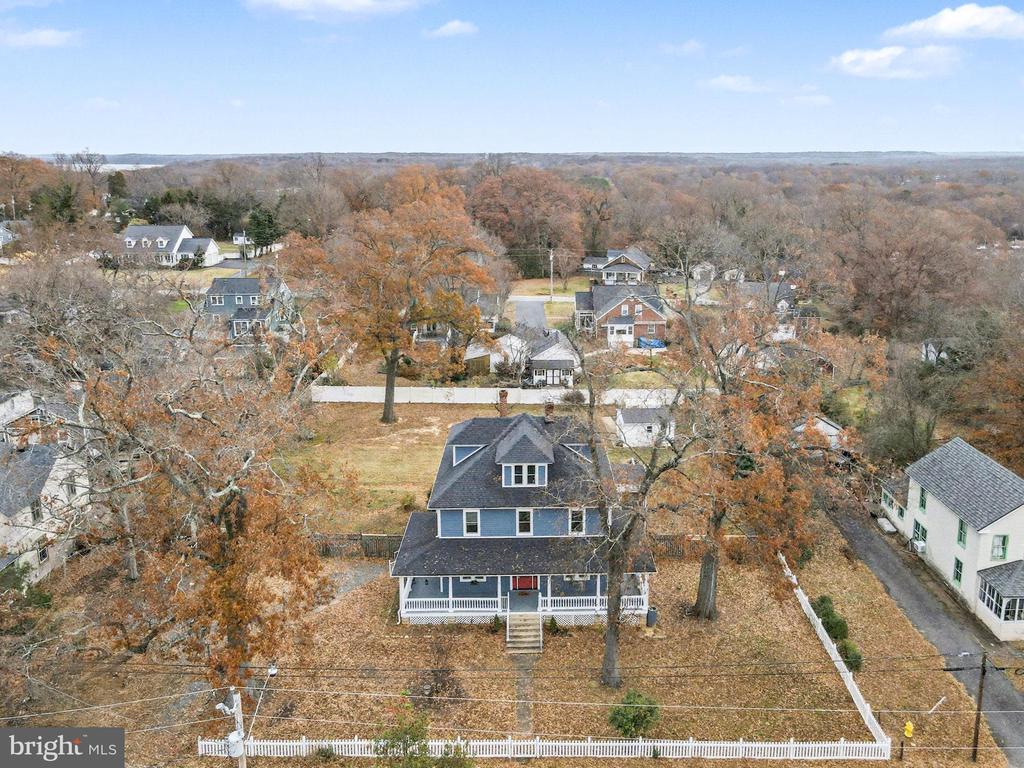 25 INDIAN HEAD AVENUE