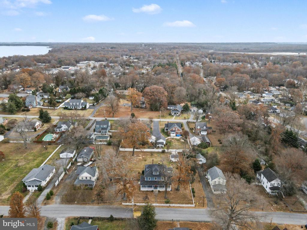 25 INDIAN HEAD AVENUE