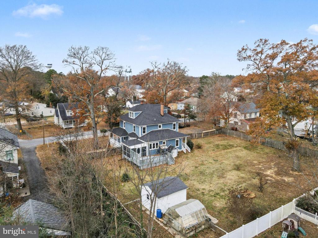 25 INDIAN HEAD AVENUE