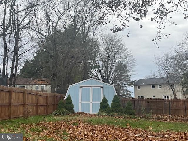 2569 LAUREL BRANCH DRIVE