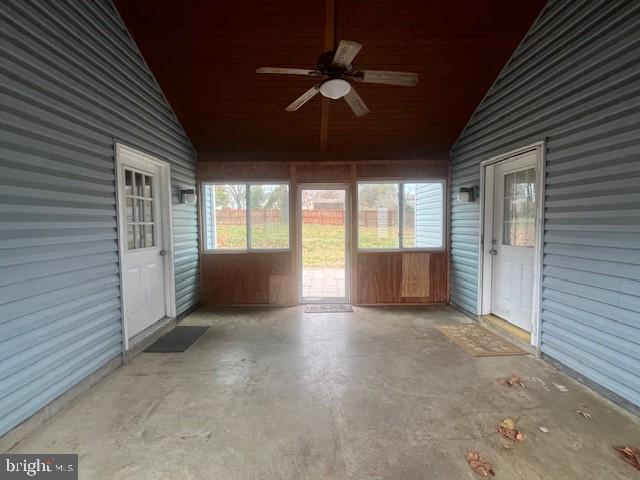 2569 LAUREL BRANCH DRIVE