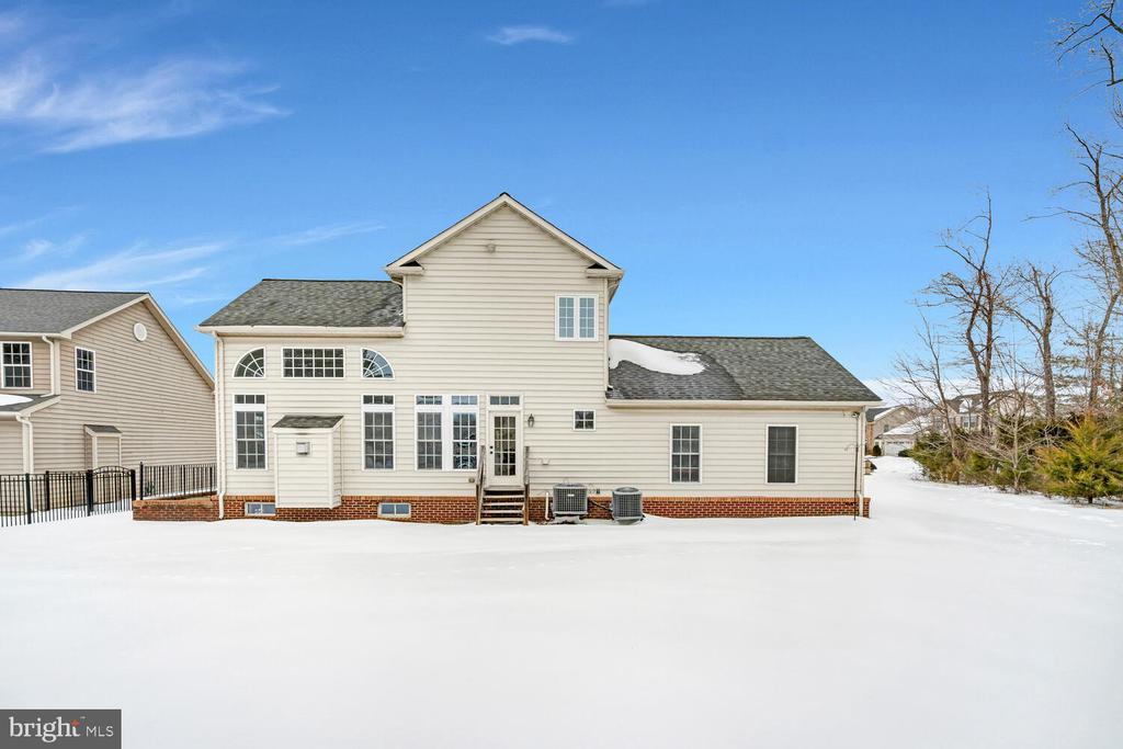 8749 BANCROFT DRIVE