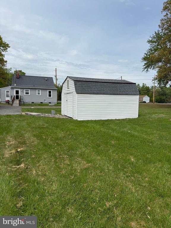 10475 BERRY ROAD