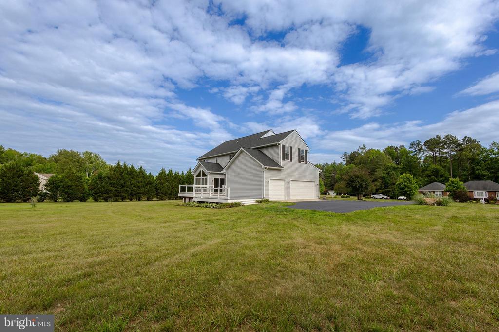 12438 WHISPER CREEK COURT