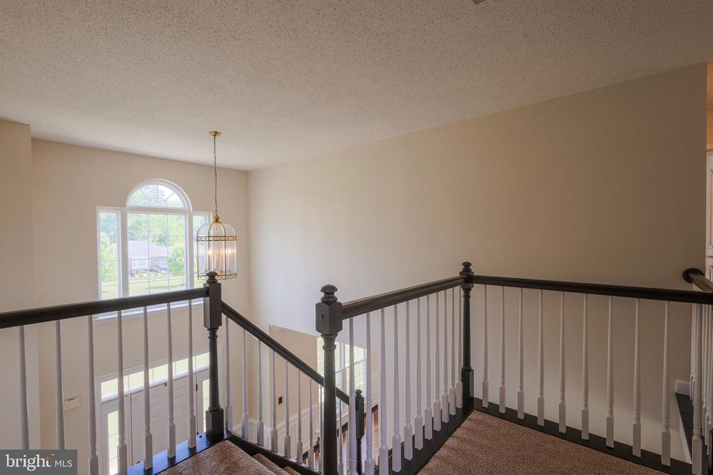12438 WHISPER CREEK COURT