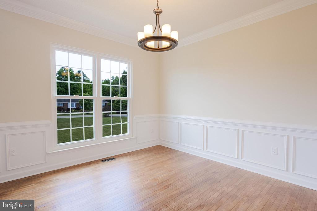 12438 WHISPER CREEK COURT