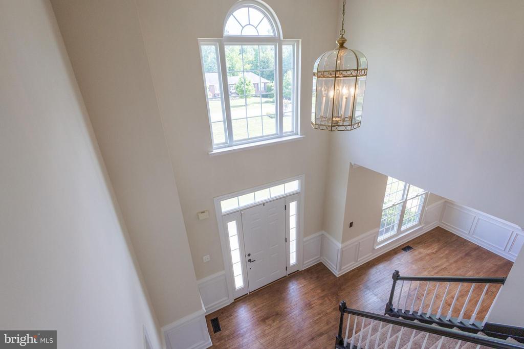 12438 WHISPER CREEK COURT