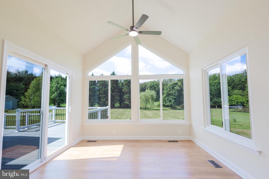 12438 WHISPER CREEK COURT