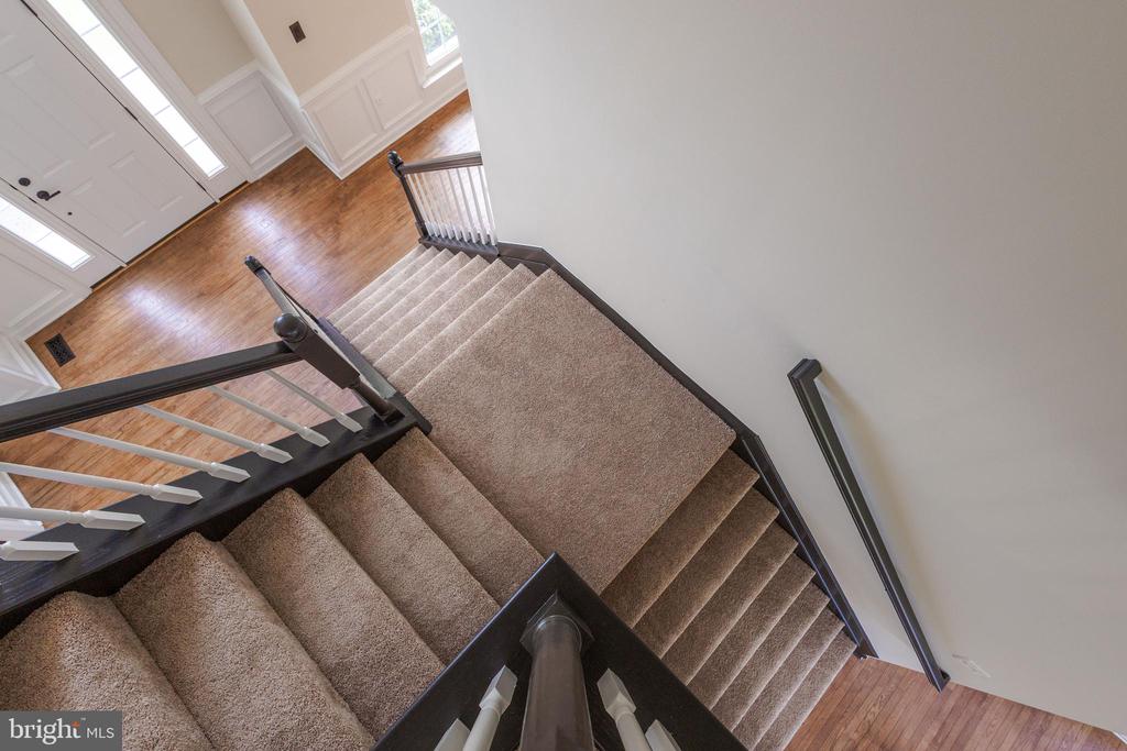12438 WHISPER CREEK COURT