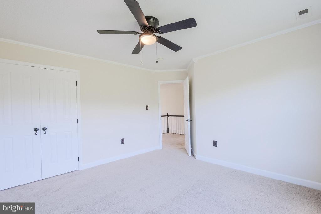 12438 WHISPER CREEK COURT