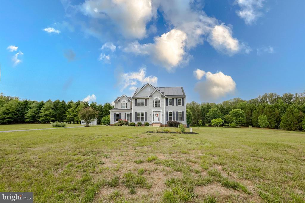12438 WHISPER CREEK COURT