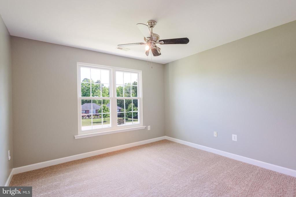 12438 WHISPER CREEK COURT