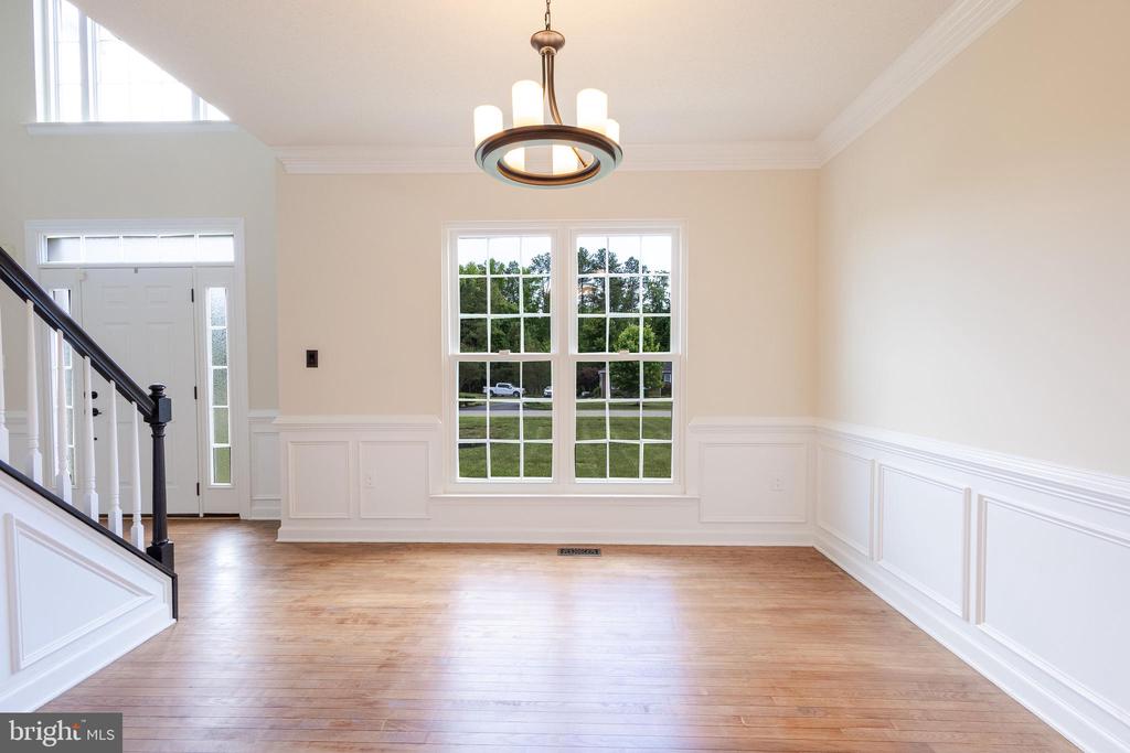 12438 WHISPER CREEK COURT