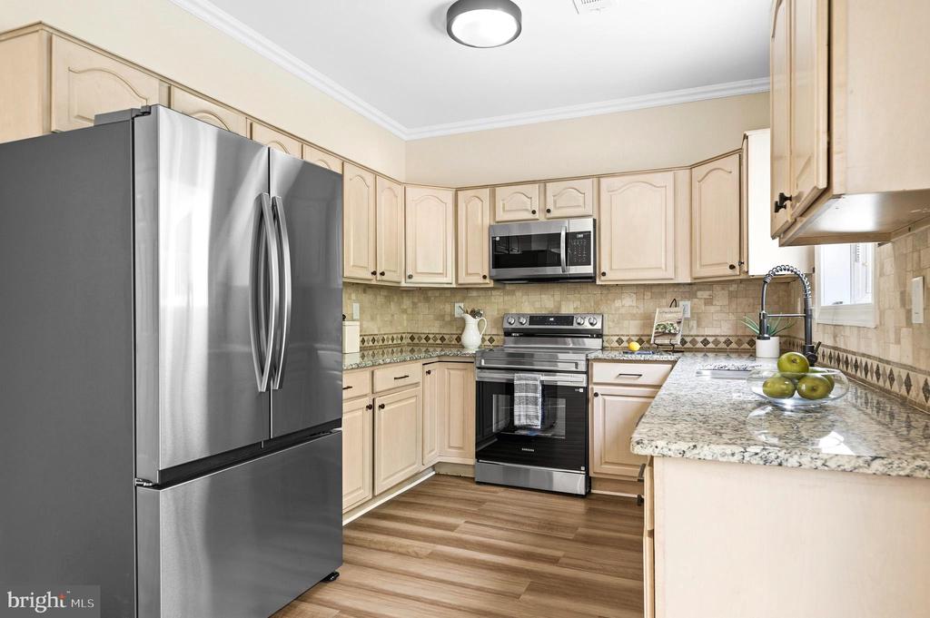 3180 GAINSBOROUGH COURT