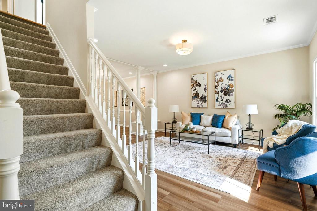 3180 GAINSBOROUGH COURT