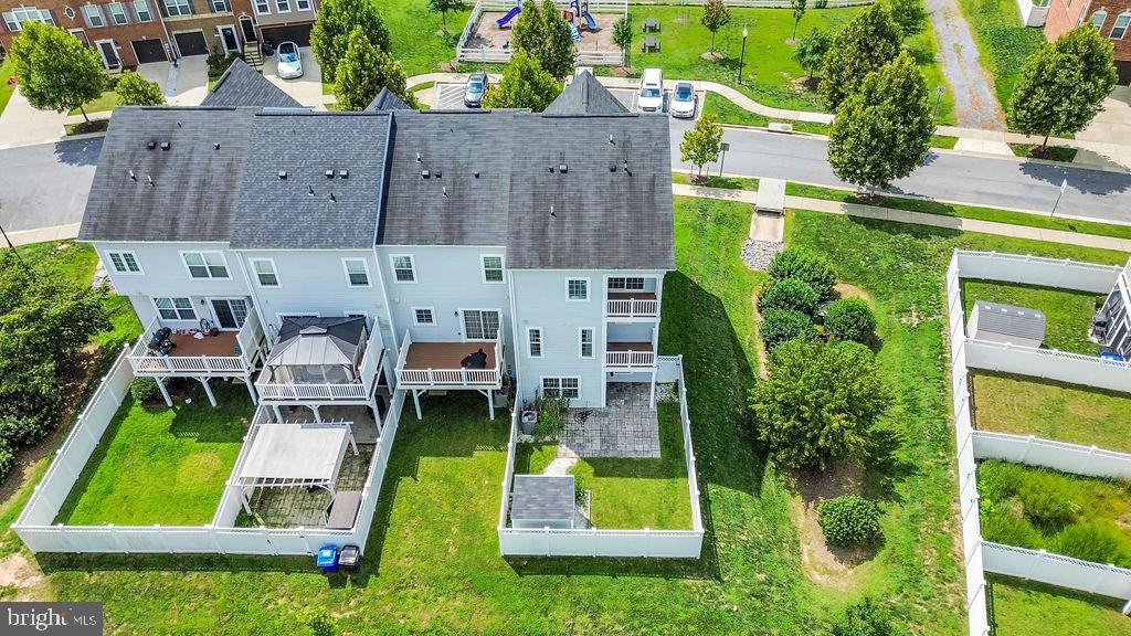5425 SPOTSWOOD PLACE