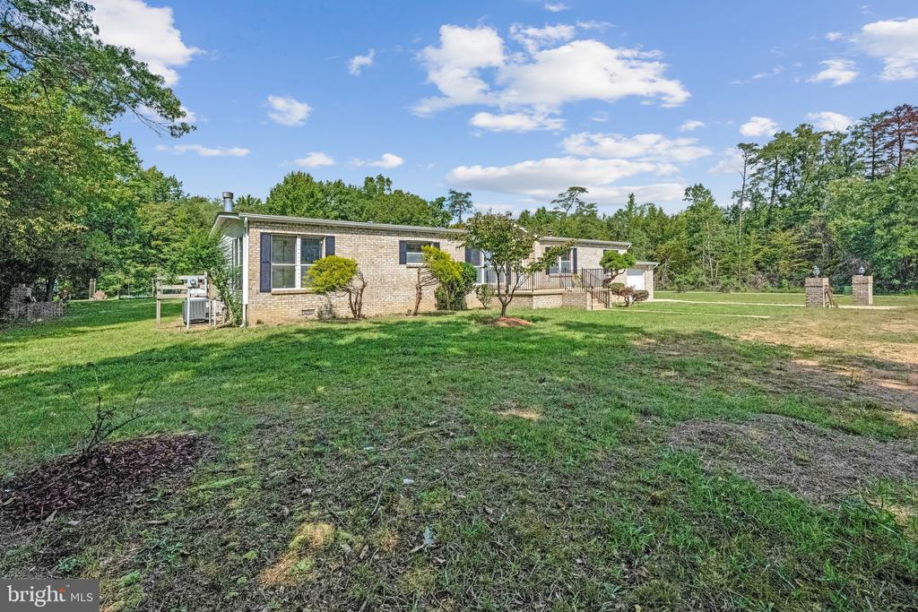 3715 LINKINS ROAD
