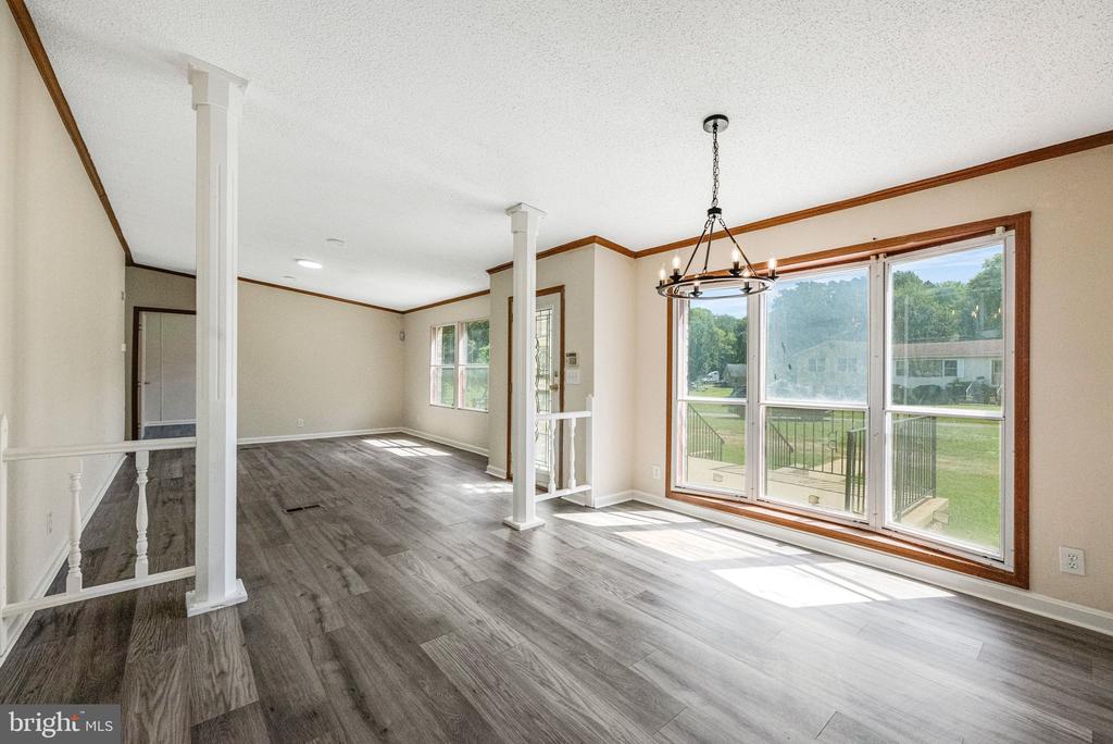 3715 LINKINS ROAD