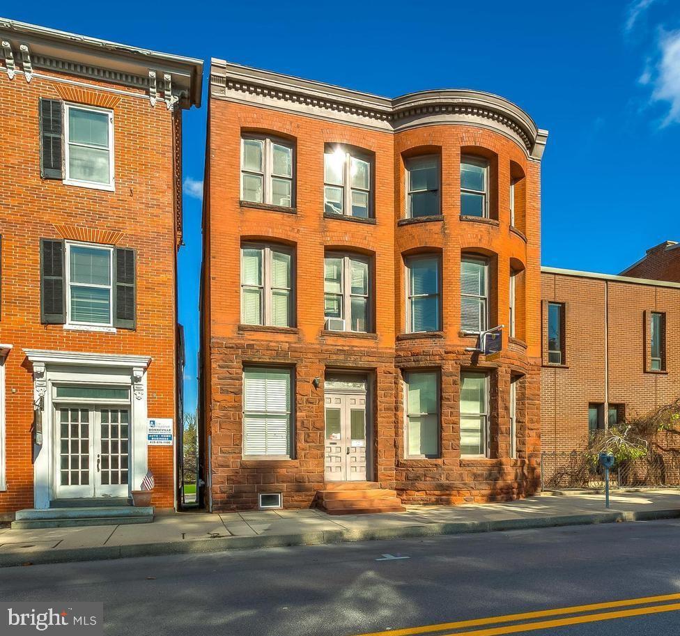 125 East Main St