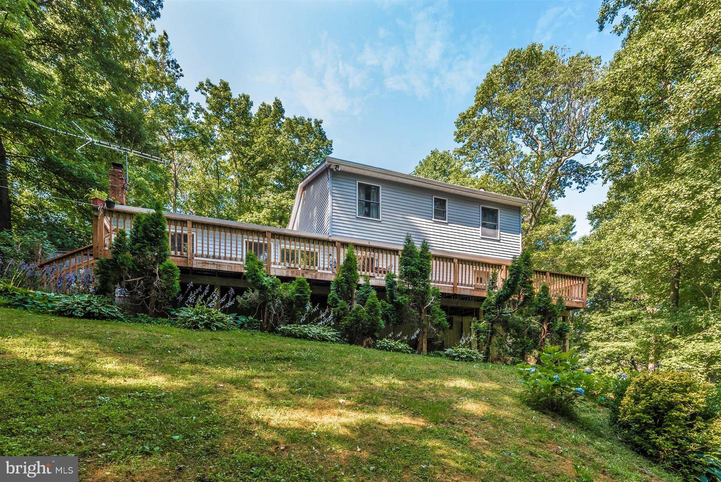 4525 Roop ROAD