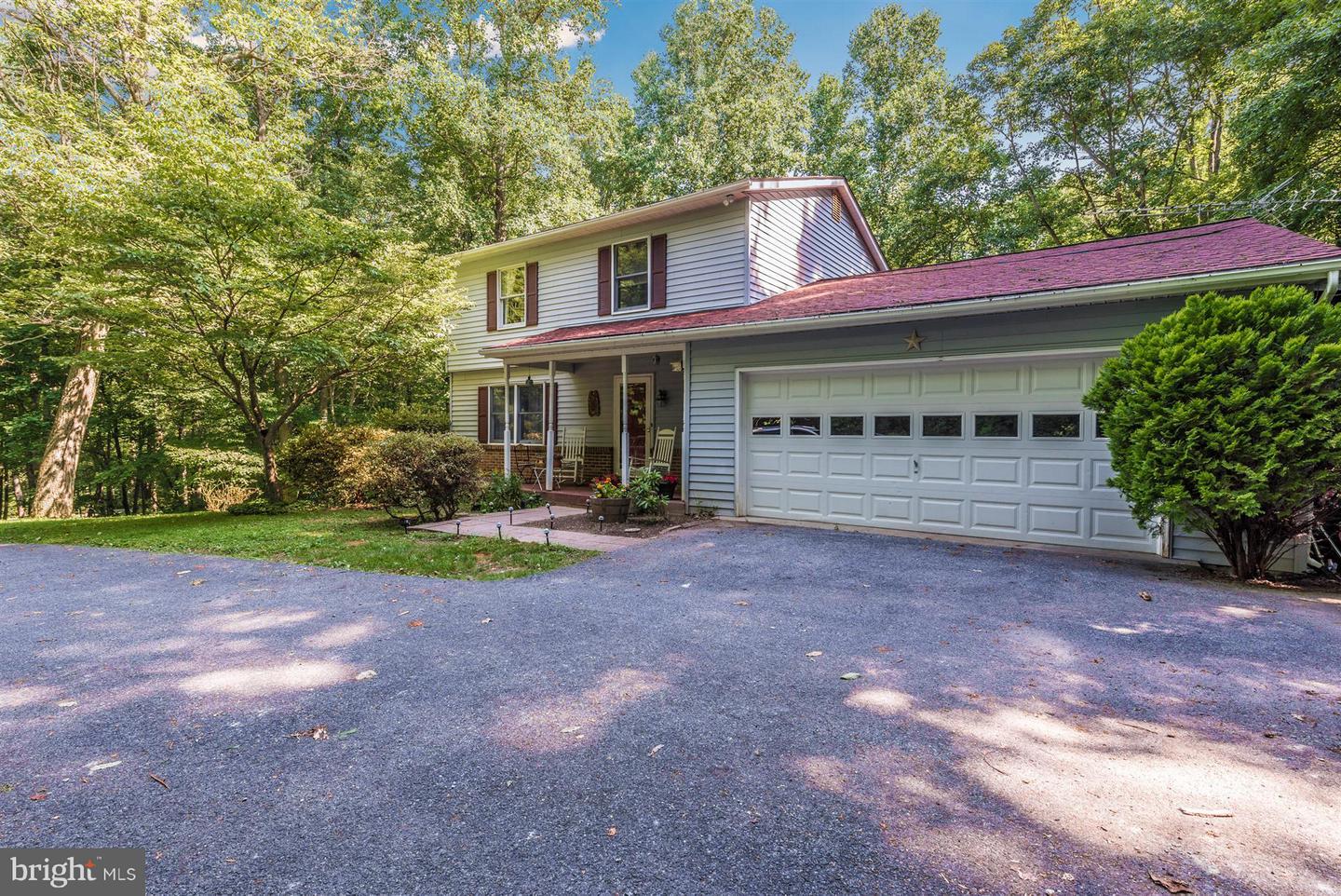 4525 Roop ROAD