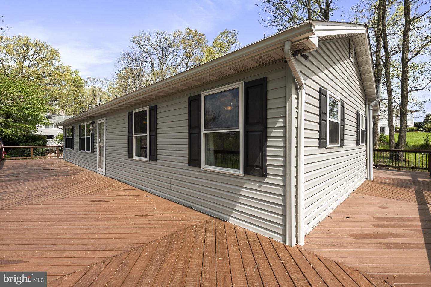 3811 Beamers COURT