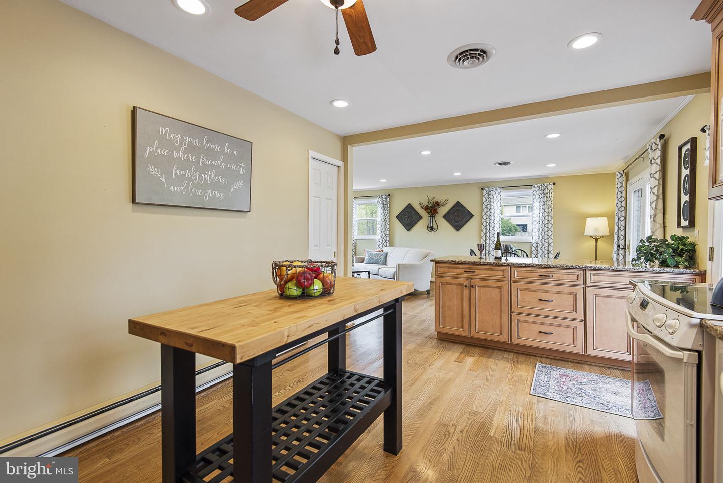 3811 Beamers COURT