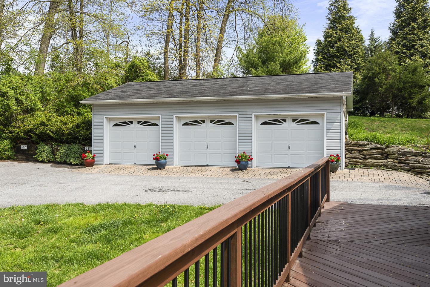 3811 Beamers COURT