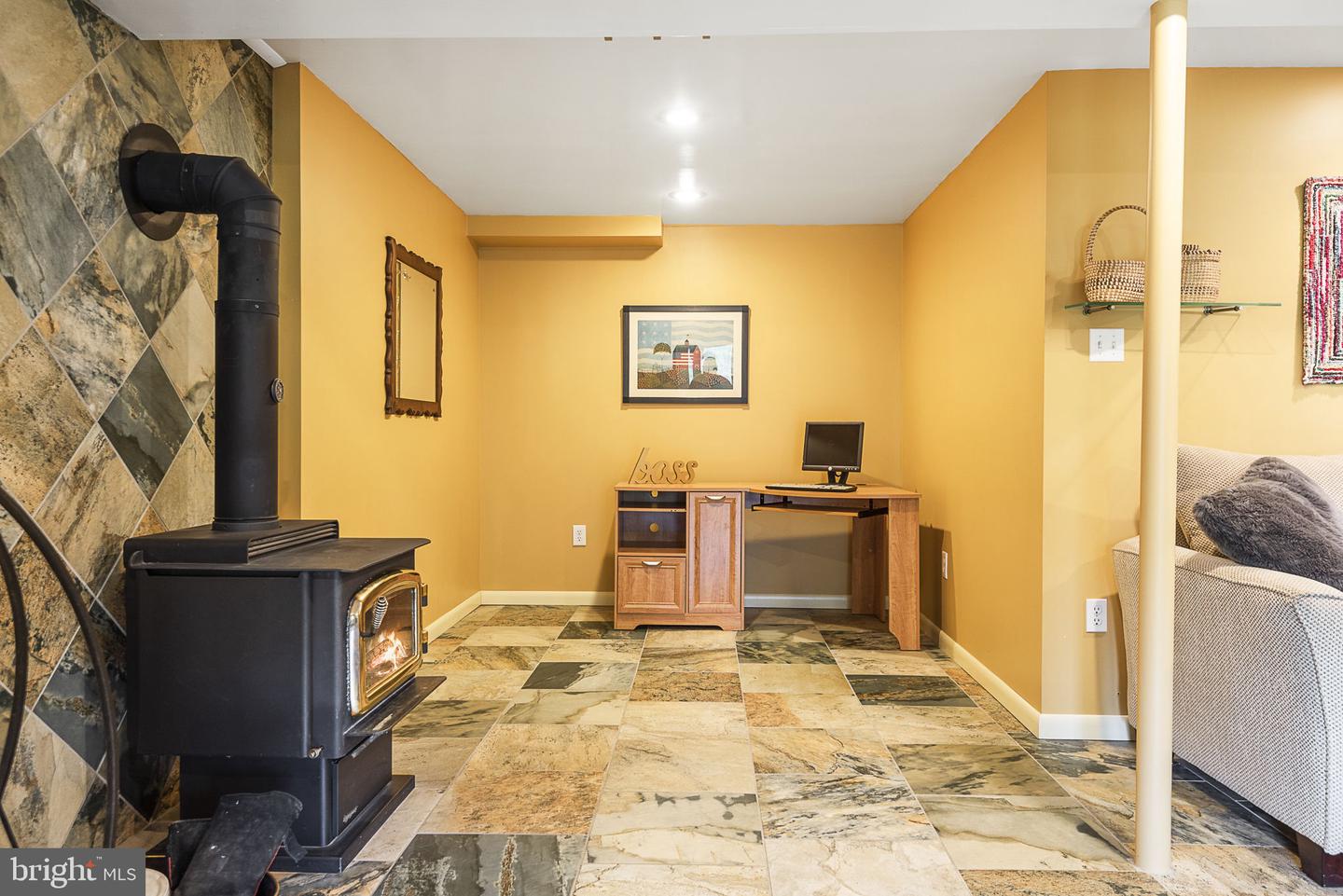 3811 Beamers COURT