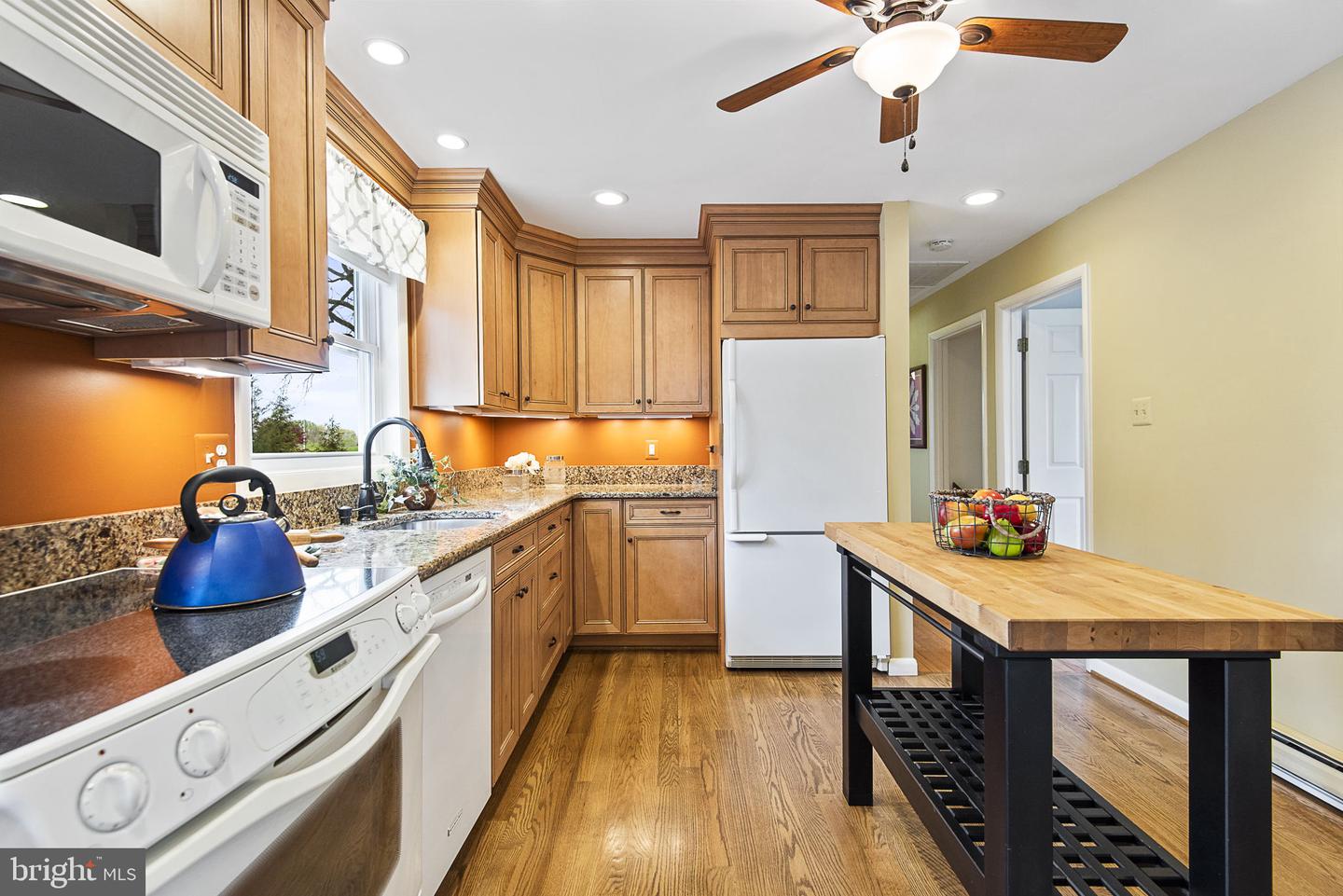 3811 Beamers COURT