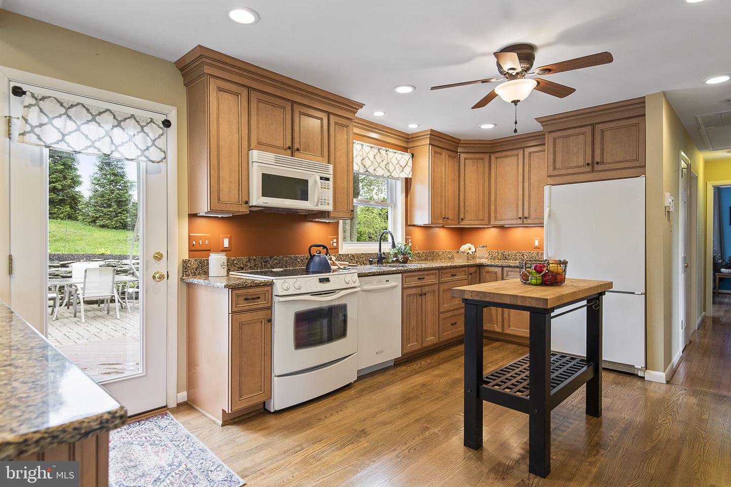3811 Beamers COURT